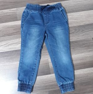 #668Joe's kid's French Terry Joggers. Size:4(Little boys)